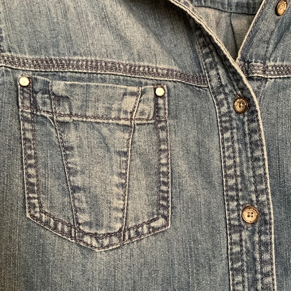 DKNY Blue Denim Long Sleeve Button Down Shirt - Picture 3 of 4